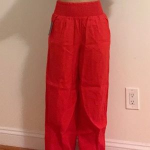 The cutest smocked pants!